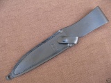 sog-recon-bowie-leather-sheath-front